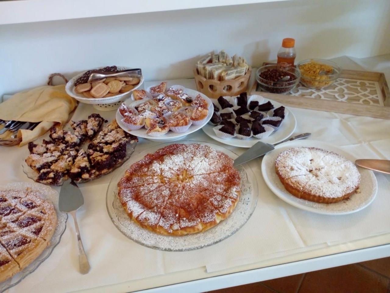 Hotel Sylvia Lido di Camaiore Kültér fotó